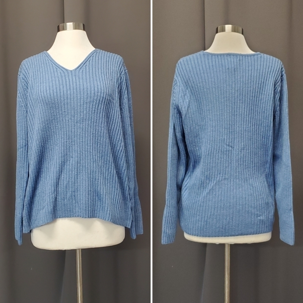 L.L.Bean Sky Baby Blue Merino Wool Ribbed Knit V Neck Relaxed Pullover Sweater